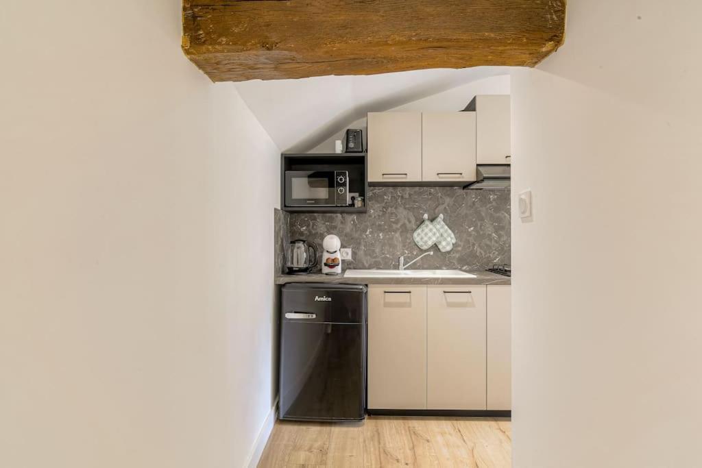 Le Francfort - Les Appartements De L'Olivier Loyettes Extérieur photo